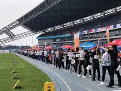 马拉松夜战:关东天虎队淘汰对手海滨霹雳队,临门一脚致胜冲刺阶段不容有失 马拉松夜战:关东天虎队淘汰对手海滨霹雳队,临门一脚致胜冲刺阶段不容有失